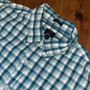 J. Crew Men's Casual Button-Up Shirt Flex Washed Classic Size Large Blue‎